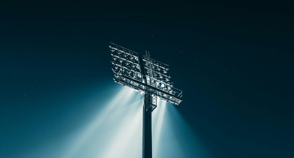 Find how to WSA partners 2buy2 can support clubs with energy audits in the Sport Wales Energy Saving Grant process.